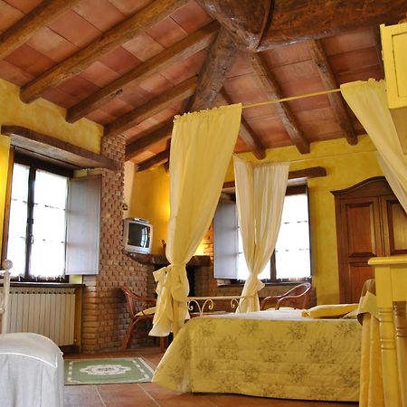 Bed and Breakfast Le Macine Del Confluente Бадалукко Номер фото